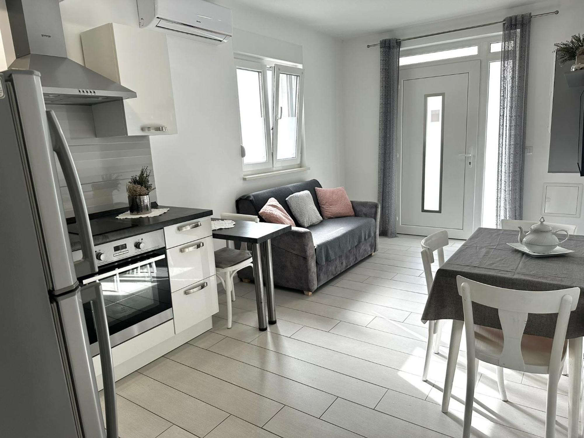 Apartments Danica Promajna Εξωτερικό φωτογραφία